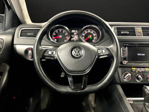 2015 Volkswagen Jetta