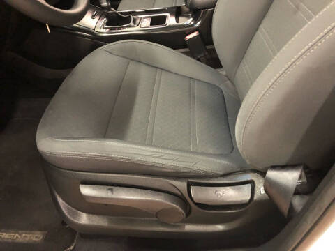 2020 Kia Sorento LX V6