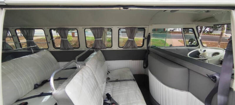 1974 Volkswagen Bus
