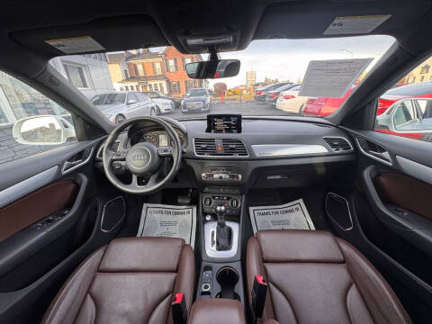 2018 Audi Q3 2.0T quattro Sport Premium Plus