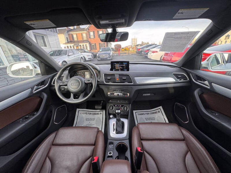 2018 Audi Q3 2.0T quattro Sport Premium Plus