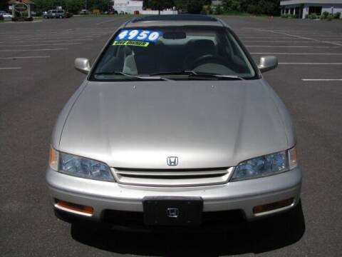 1995 Honda Accord for sale at Iron Horse Auto Sales in Sewell NJ