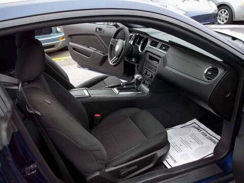 2010 Ford Mustang V6