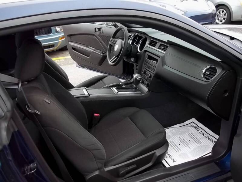 2010 Ford Mustang V6