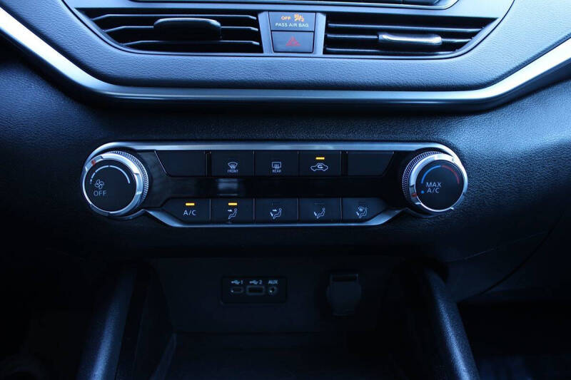 2021 Nissan Altima 2.5 SV