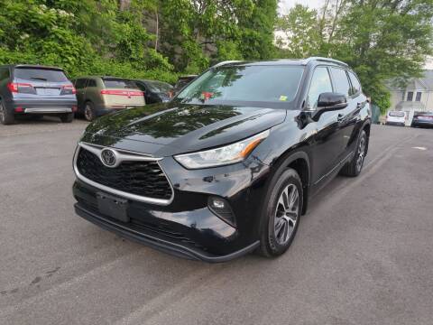 2020 Toyota Highlander for sale at Deals on Wheels in Suffern NY
