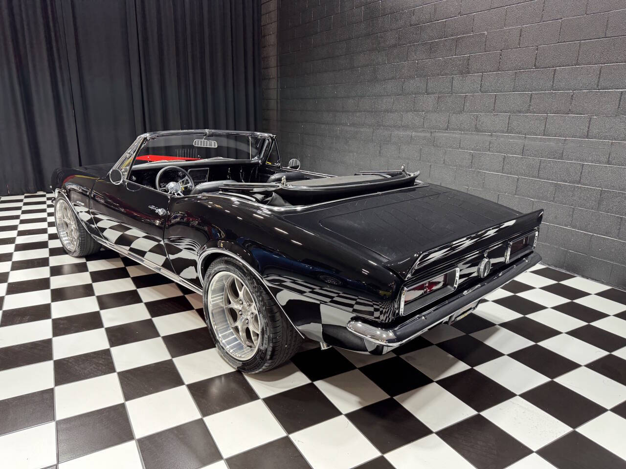 1967 Chevrolet Camaro 6