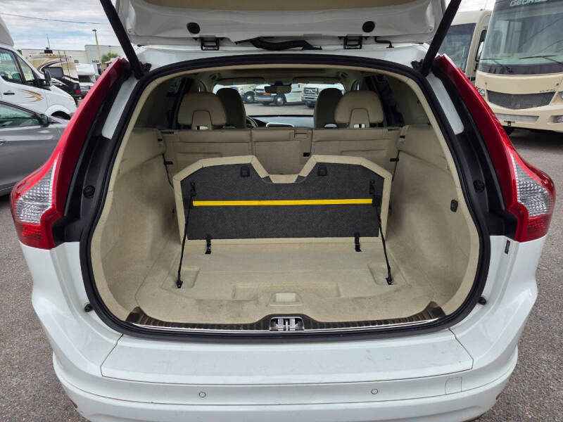 2015 Volvo XC60 T5 Premier