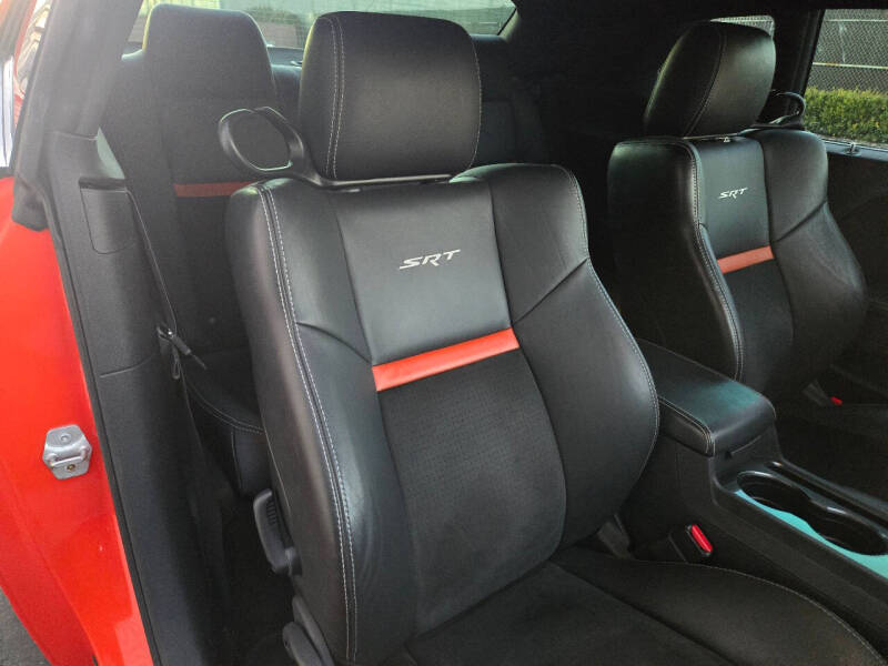 2008 Dodge Challenger SRT8