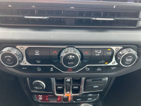 2025 Jeep Gladiator Mojave