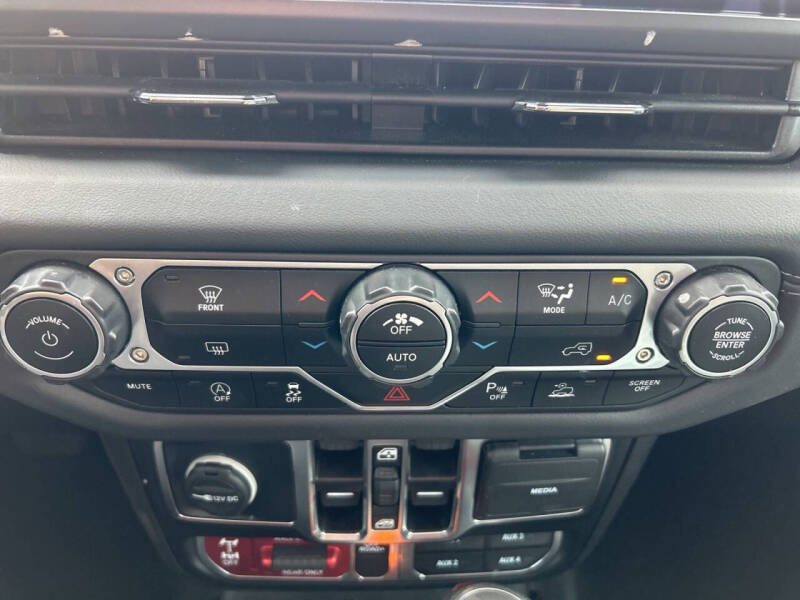 2025 Jeep Gladiator Mojave