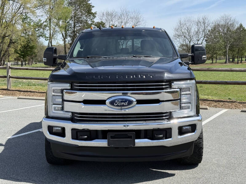 Used 2019 Ford F-350 Super Duty Lariat with VIN 1FT8W3DT4KEF28752 for sale in Concord, NC