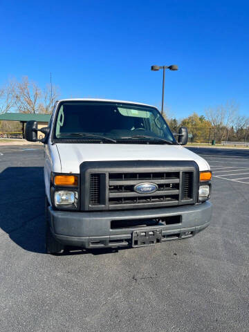 2012 Ford E-Series E-150