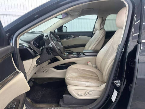 2016 Lincoln MKX Select