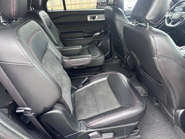 2022 Ford Explorer ST-Line