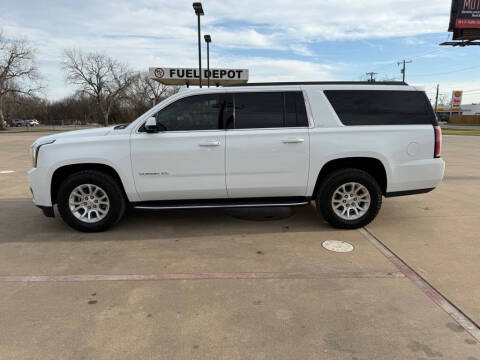 2019 GMC Yukon XL for sale at BENTON MOTORPLEX in Cleburne TX