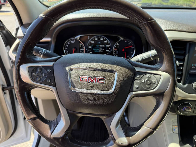 2019 GMC Acadia Denali