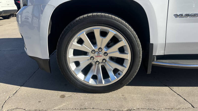 2015 GMC Yukon XL SLT