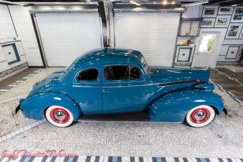 1940 Packard 120