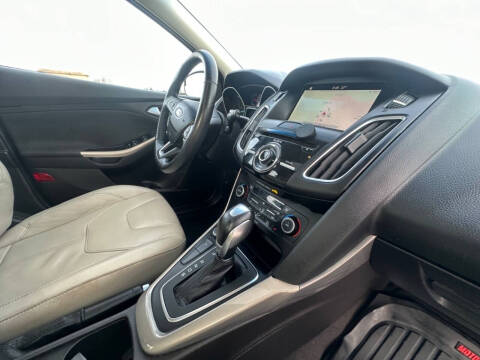 2017 Ford Focus Titanium