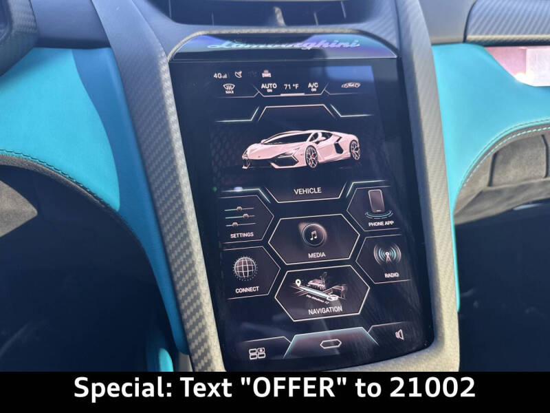 2024 Lamborghini Revuelto