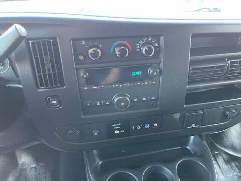 2023 Chevrolet Express 2500