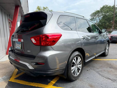 2019 Nissan Pathfinder SL