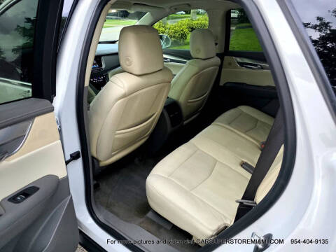 2017 Cadillac XT5 Luxury