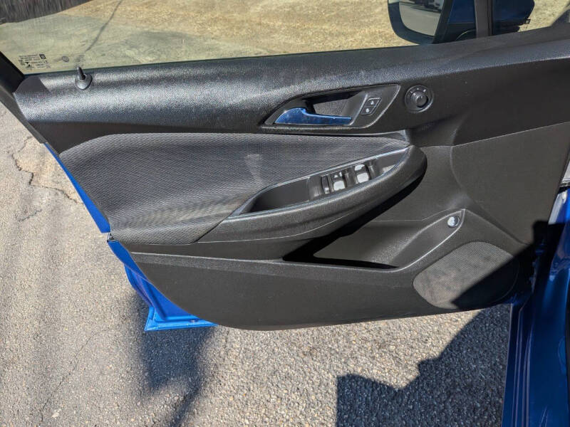 2017 Chevrolet Cruze LT Auto