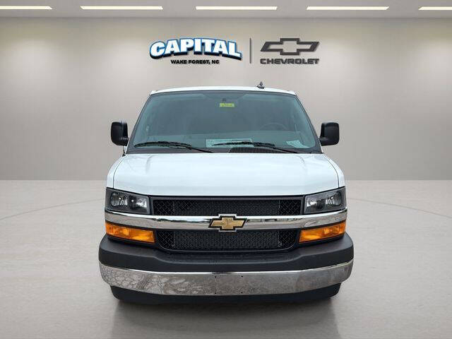 2025 Chevrolet Express 2500