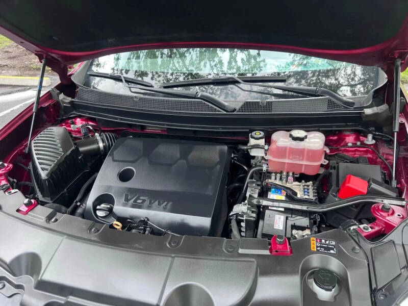 2021 Chevrolet Traverse LT Leather