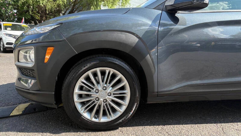 2021 Hyundai Kona SEL