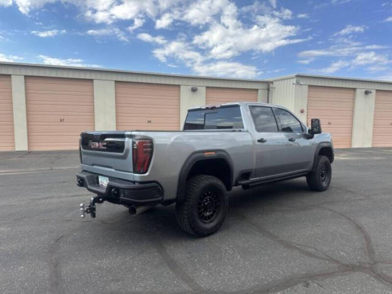 2024 GMC Sierra 2500HD AT4X's photo