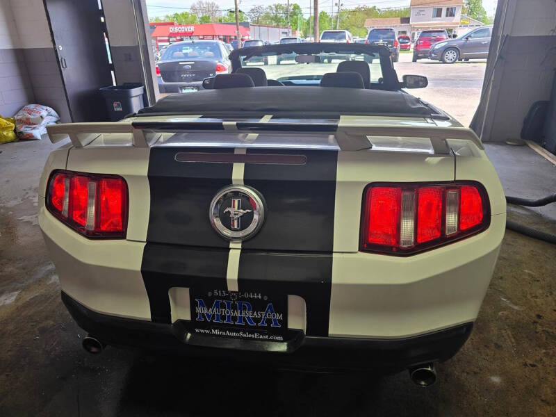 2012 Ford Mustang V6