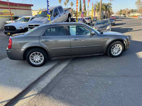 2010 Chrysler 300 Touring