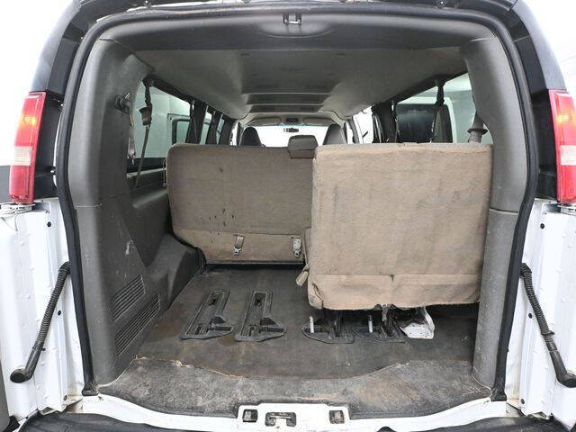 2017 Chevrolet Express LT 3500