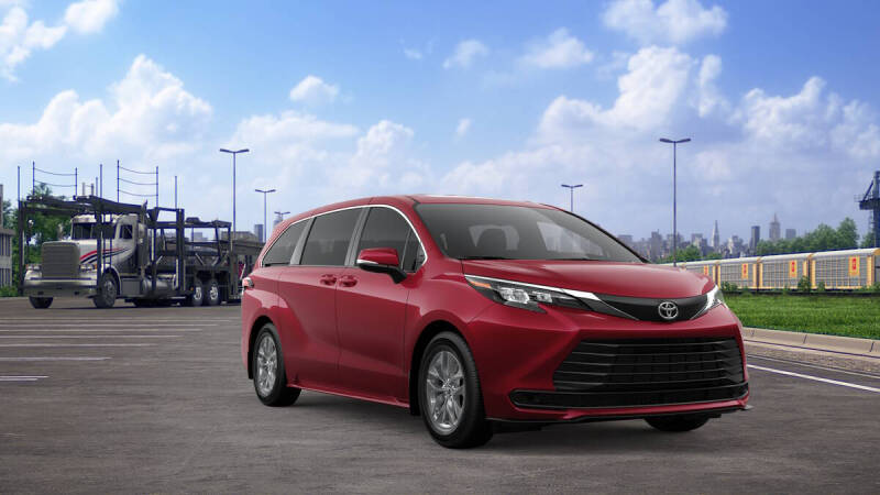 2026 Toyota Sienna LE 8-Passenger