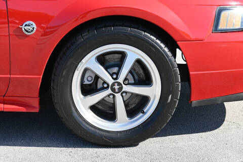 2004 Ford Mustang Mach 1 Premium