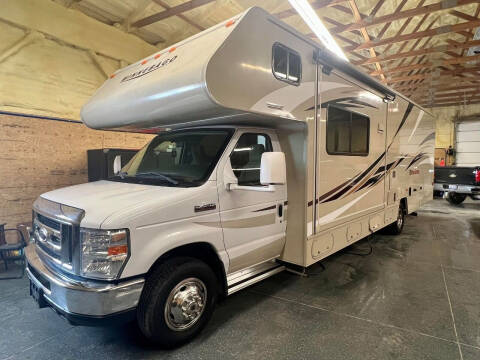 2016 Winnebago Minnie Winnie 31H