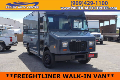 2020 Freightliner MT45 Chassis