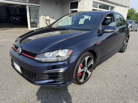 2019 Volkswagen Golf GTI S