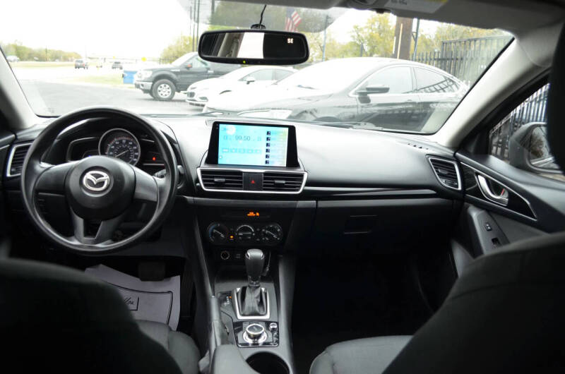 2015 Mazda MAZDA3 i SV