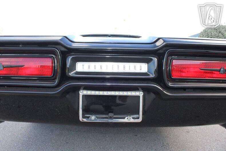 1964 Ford Thunderbird