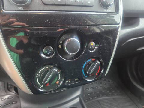 2015 Nissan Versa Note SV