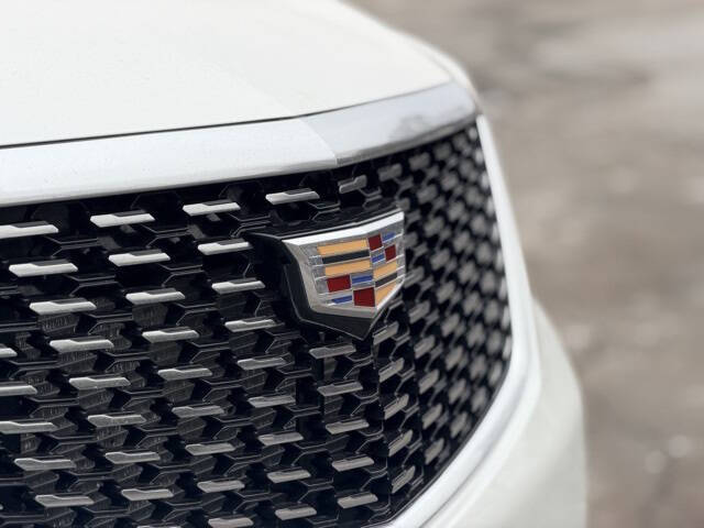 2022 Cadillac XT5 Premium Luxury