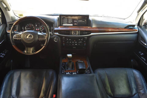 2018 Lexus LX 570