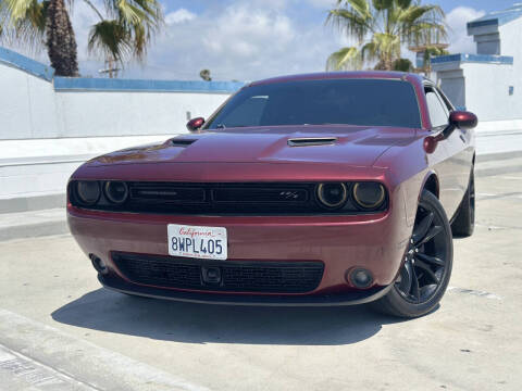 2018 Dodge Challenger R/T Plus