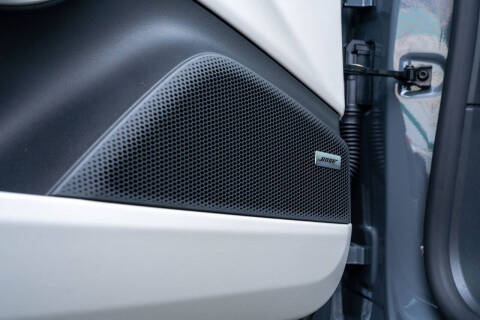 2025 Porsche Macan 4S Electric