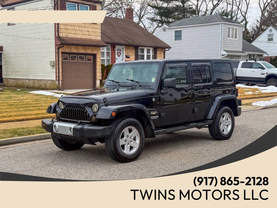 2012 Jeep Wrangler Unlimited Sahara's photo