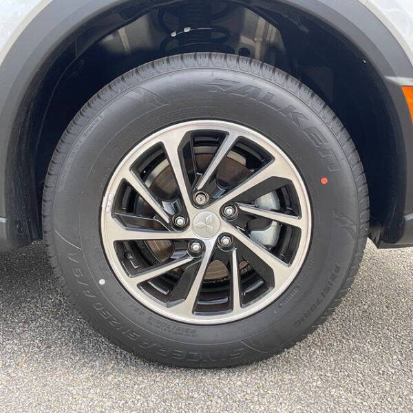 2026 Mitsubishi Eclipse Cross ES